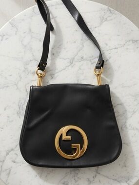 Vintage Gucci Black Leather Shoulder Bag with Gold GG Hardware